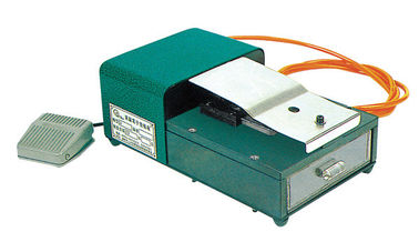 기계 수동 타입-1 년 보장 1500 Pcs/H를 형성하는 압축 공기를 넣은 구성요소 지도